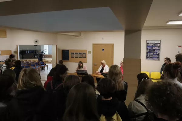 Skolā viesojās Tčevas (Polija) kultūras centra jauniešu pūtēju orķestra dalībnieki 02.06.2023.