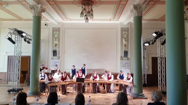 Koklētāju ansamblis "Eola kokle" XXVII Vispārējo latviešu Dziesmu un XVII Deju svētku kokļ