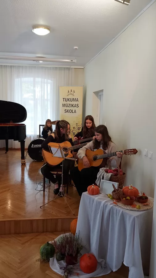 Kamermūzikas festivāls “Rudens krāsas mūzikā” 12.10.2023.